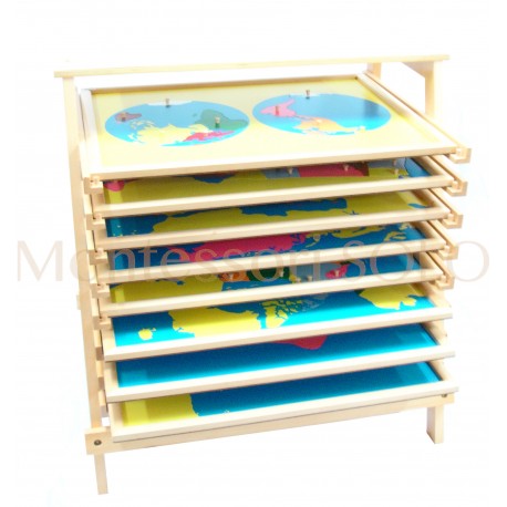 Komoda z kontynentami z dołączoną mapą USA