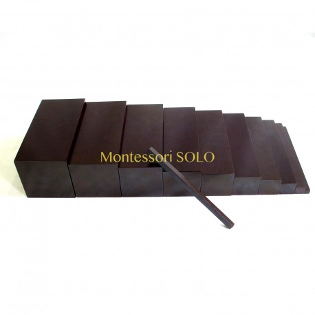 Szerokie (brązowe) schody